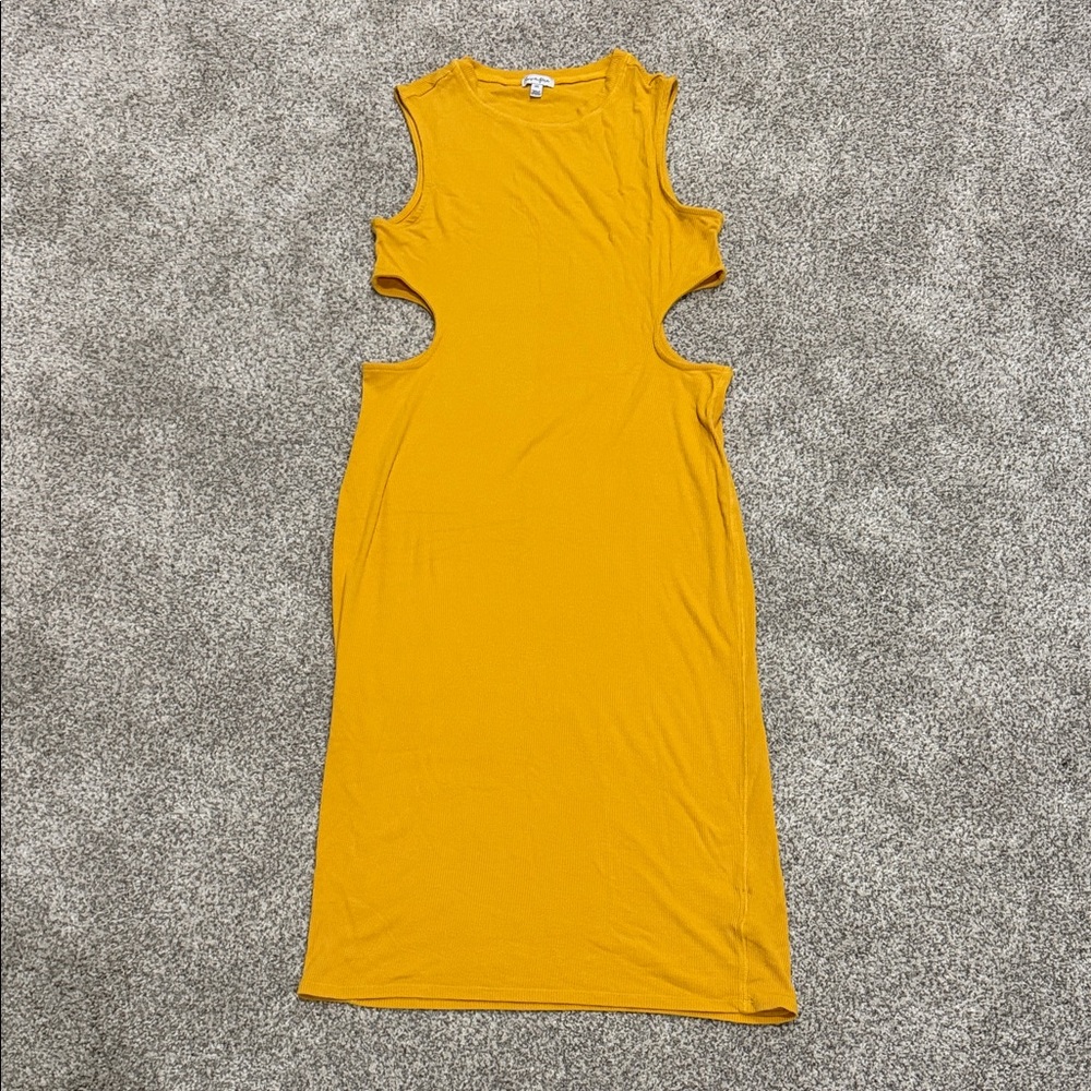 Body Con Tshirt Cutout Dress